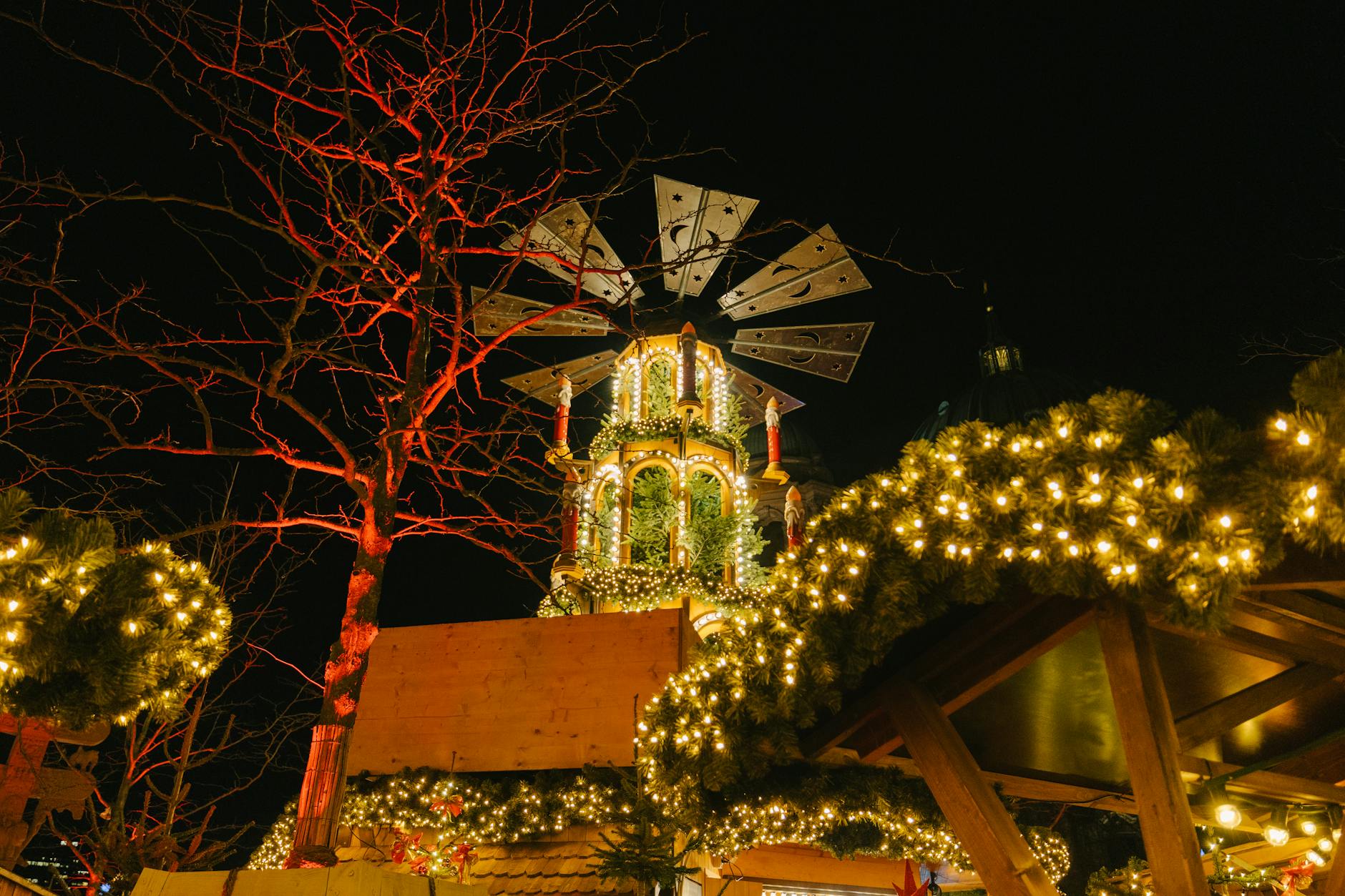 Cornwall Christmas market lights stalls