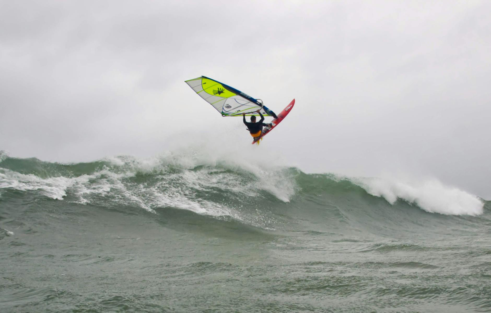 Windsurfing Cornwall Coverack